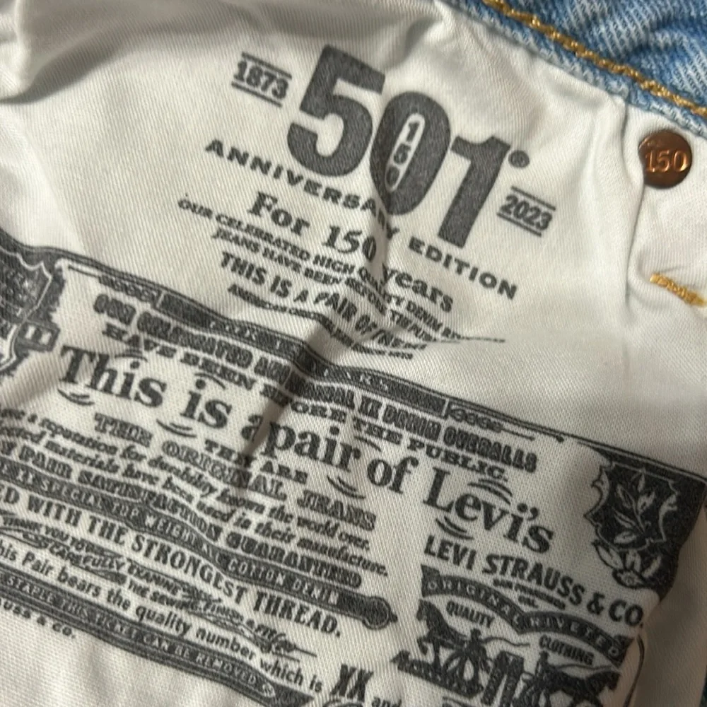 Levi’s 501 Jeans 150th Anniversary Edition 2023 The Original Jean Women’s 24x30 - Picture 10 of 10